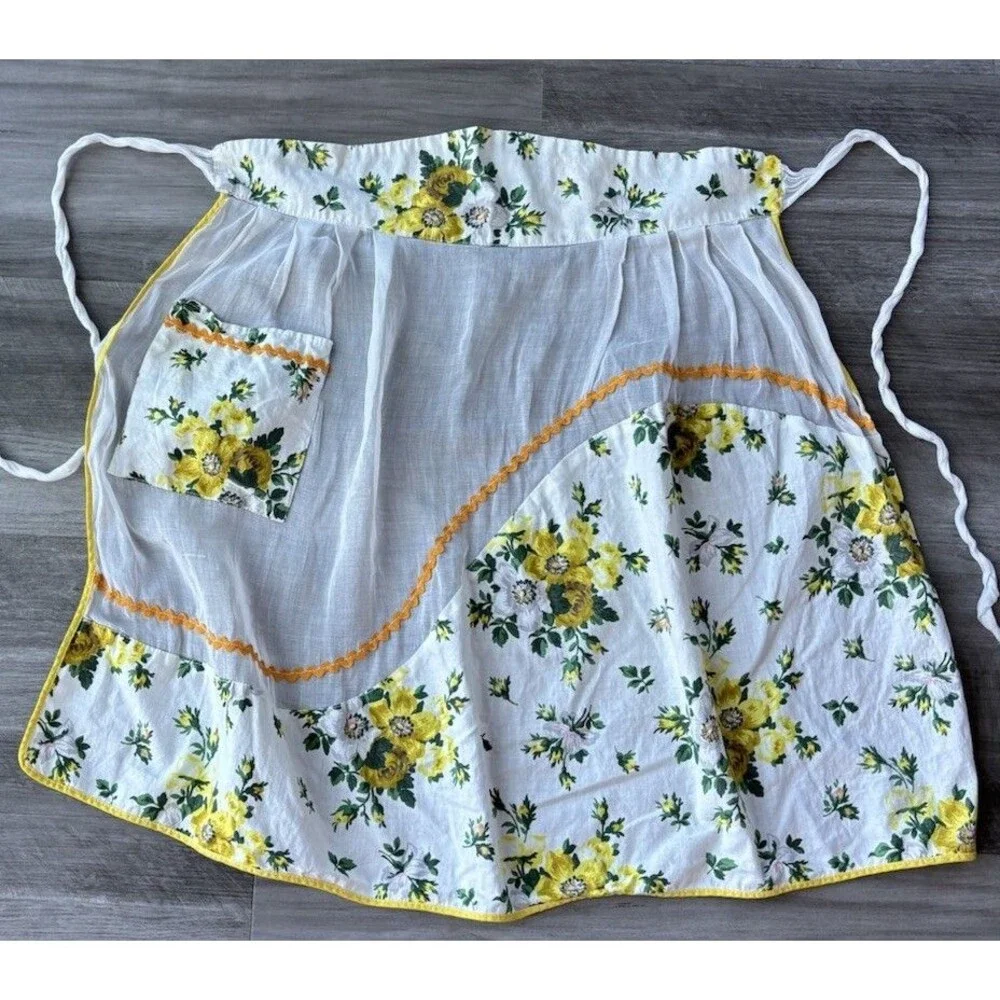 Vintage Waist Skirt Apron Size S White Cotton Floral Sheer Housewife Pocket